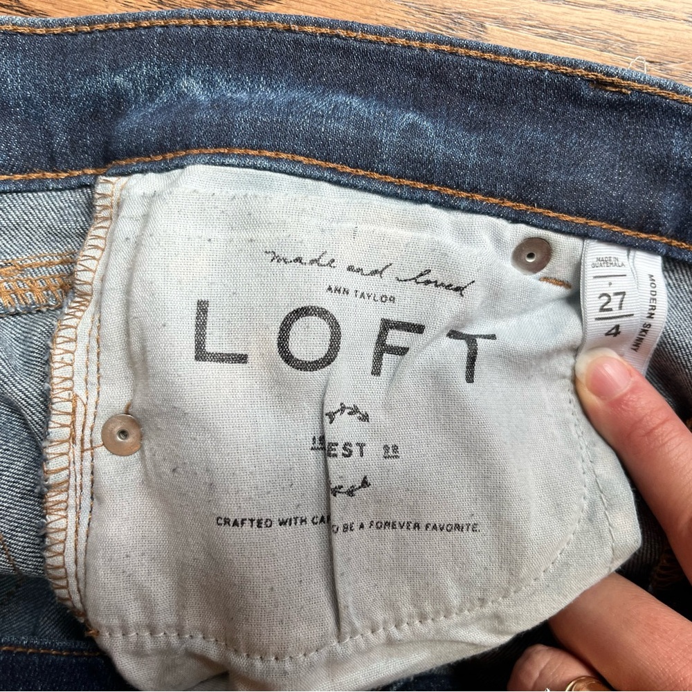 LOFT Ripped Blue Jeans - Picture 4 of 5